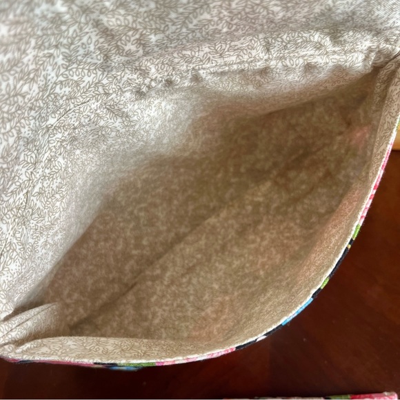 Flower Bouquet Print magnetic clasp Clutch Fabric Handmade clutch - Picture 4 of 6